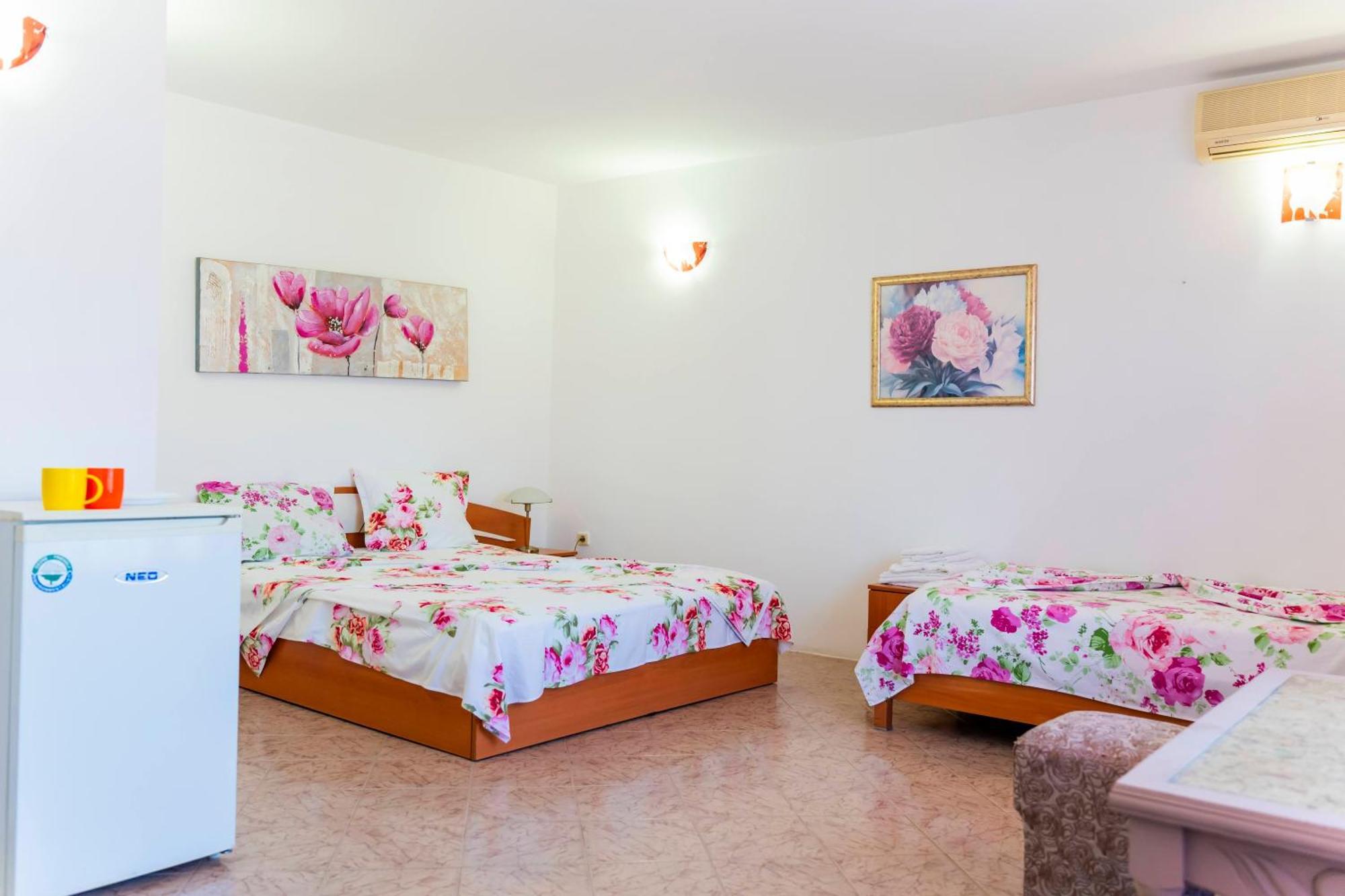 Hotel Family House Katerini Nesebar Exterior foto